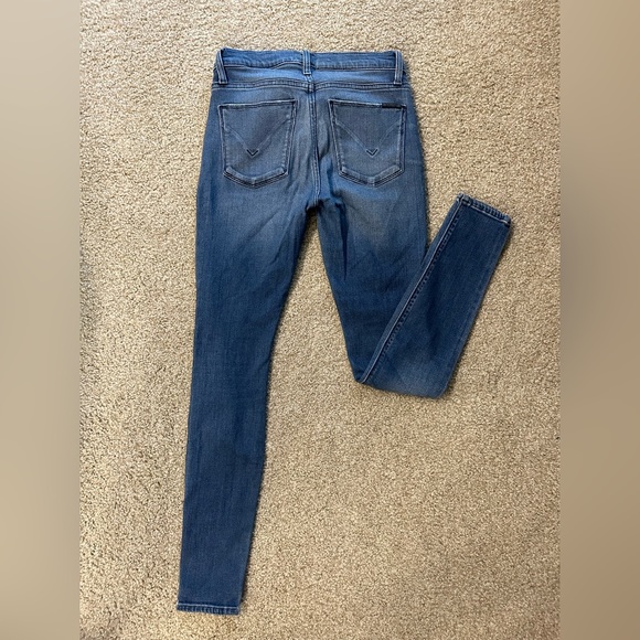 Hudson Nico Midrise Super Skinny - Picture 4 of 4